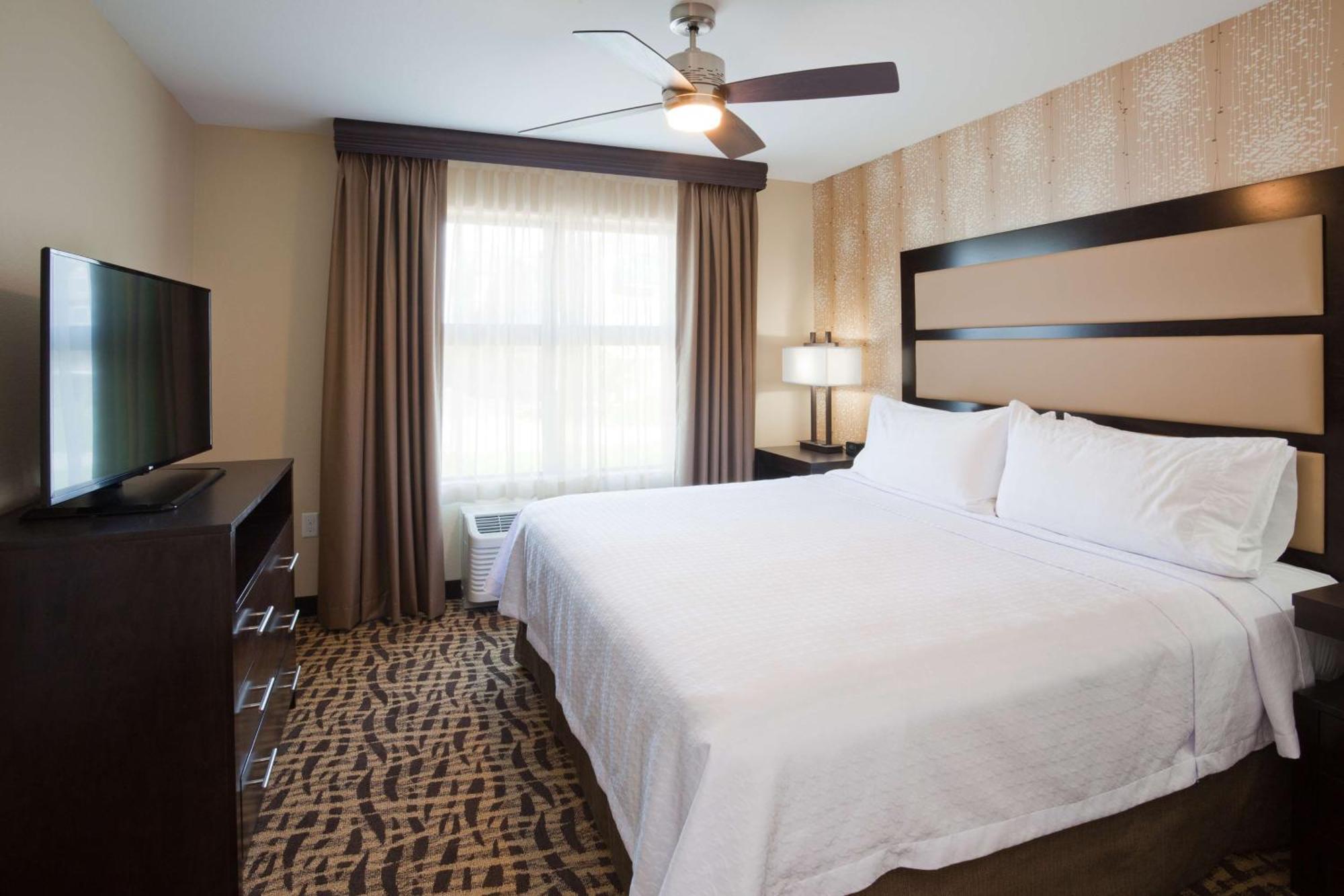 Homewood Suites Davenport Бетендорф Екстериор снимка