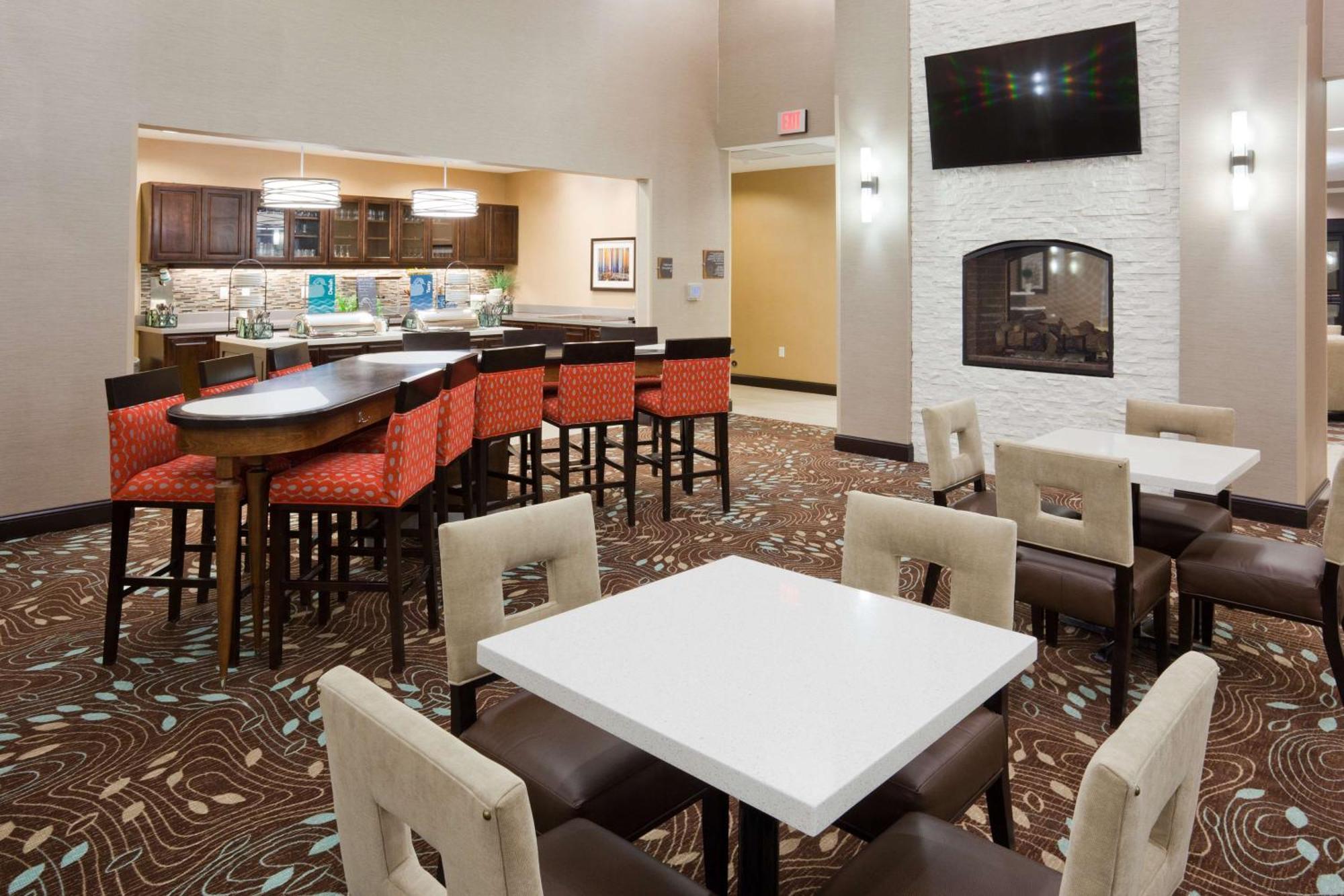 Homewood Suites Davenport Бетендорф Екстериор снимка